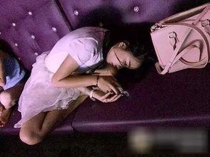 大腿根的搞笑视频